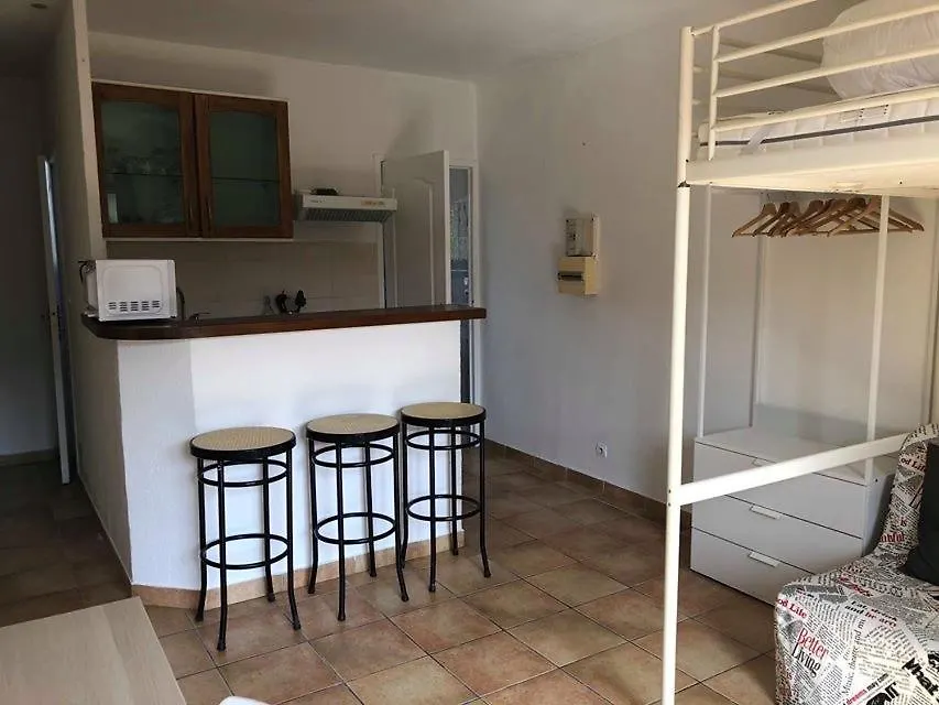 Apartment Studio Avec Balcon - Plage A 10Min A Pied Le Pradet